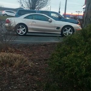 Meet your Posher, Debbie